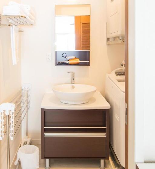 Отель Coldio Onna Hills