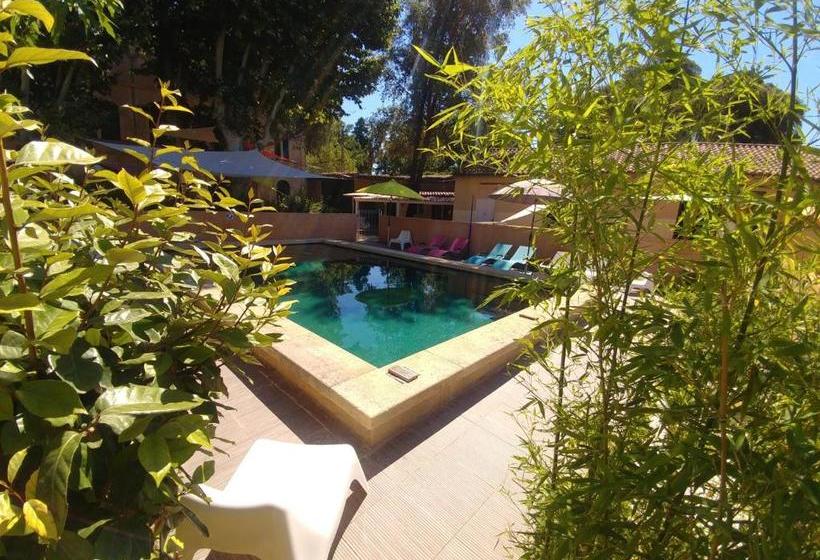 فندق Couvent Des Ursulines