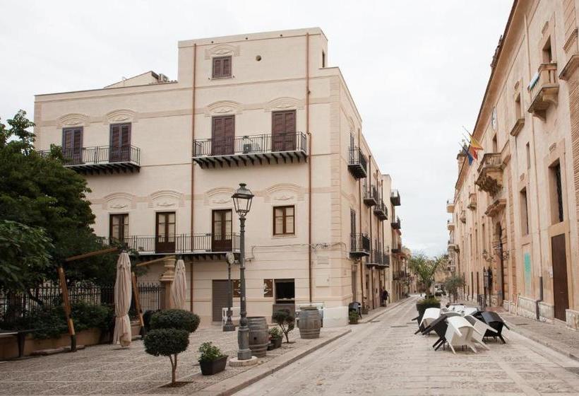 هتل Domus Mariae Appartamenti Per Uso Turistico