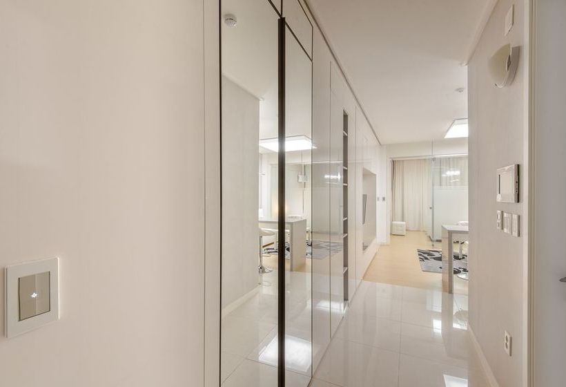 فندق Elite Apartments Highvill