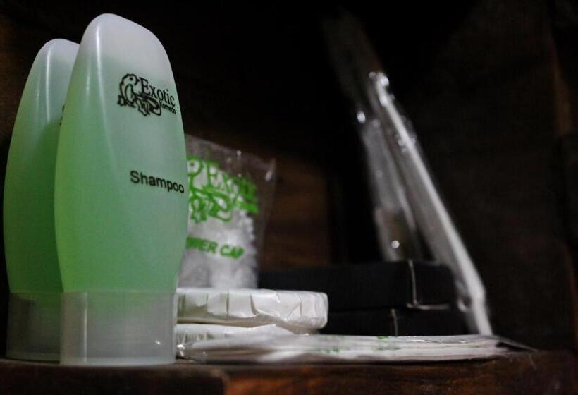 هتل Exotic Komodo