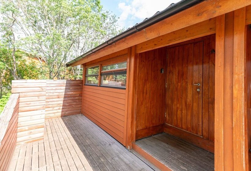 هتل Gladheimar Guest House