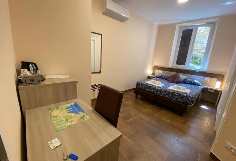 فندق Good Night Moon