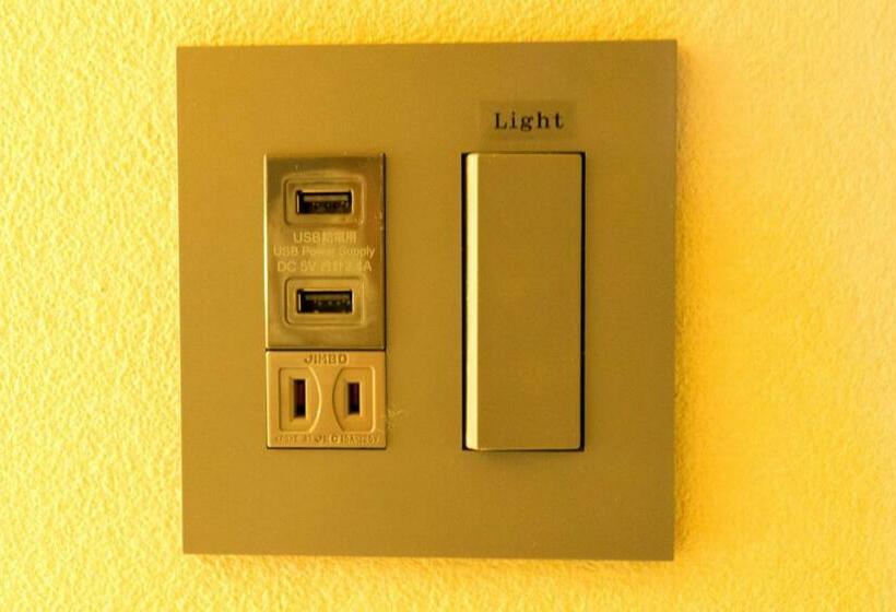 בית מלון כפרי Imano Tokyo Ginza Hostel