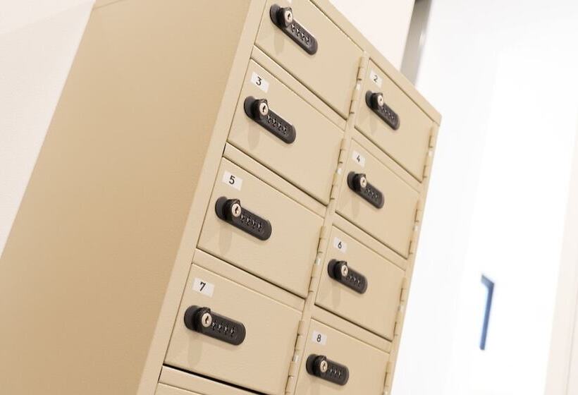 בית מלון כפרי Imano Tokyo Ginza Hostel