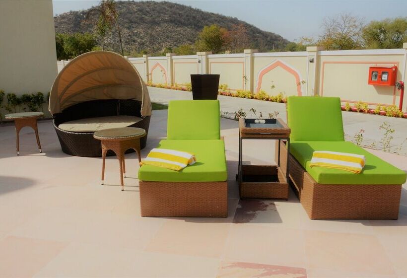 Отель Indana Palace Jaipur