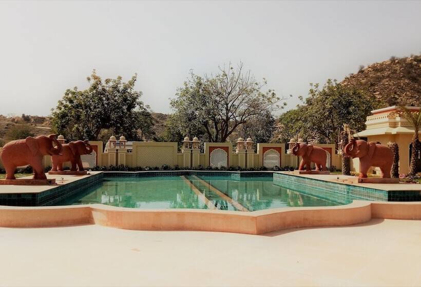 Отель Indana Palace Jaipur