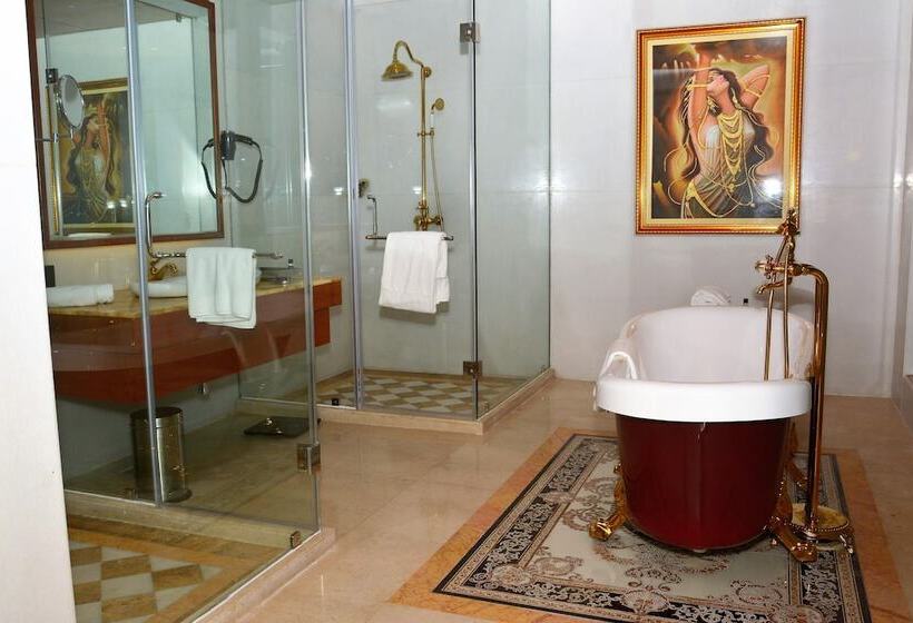 Отель Indana Palace Jaipur