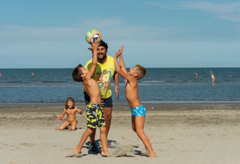 ホテル Isola Di Albarella