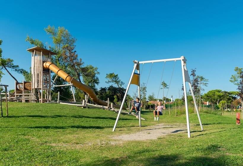 ホテル Isola Di Albarella