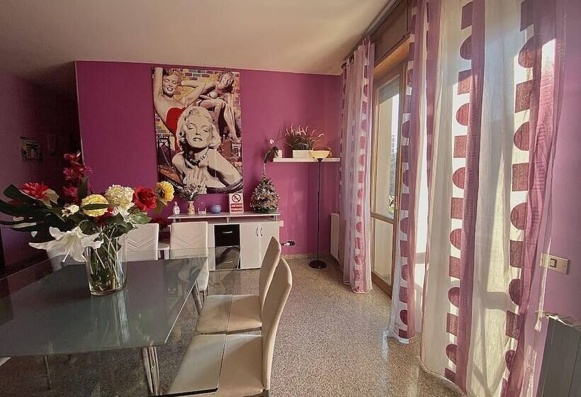 هتل L Isola Di Romy