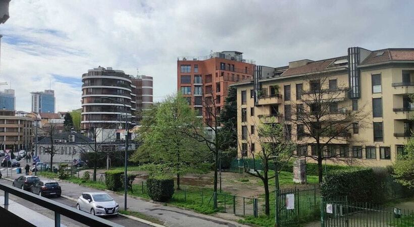 هتل L Isola Di Romy