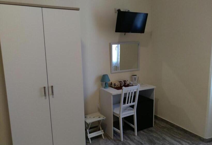 هتل La Branda Brin Guest House