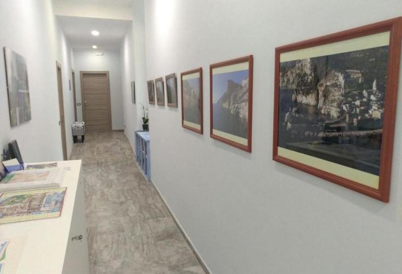 هتل La Branda Brin Guest House