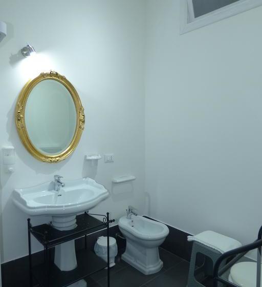 ホテル La Mansarda