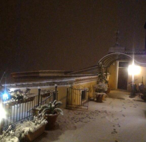 Отель La Terrazza B&b