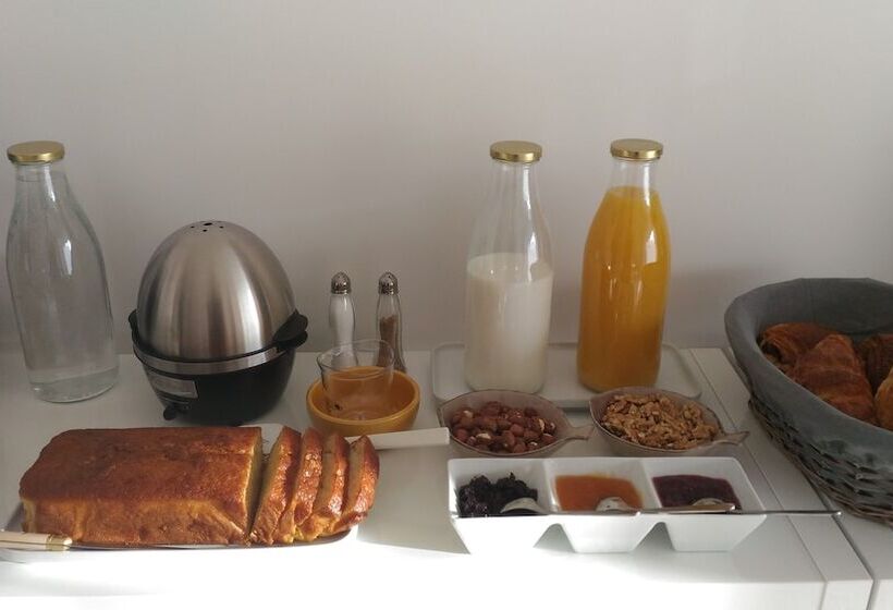 בית מלון כפרי Le Clos D'uzès