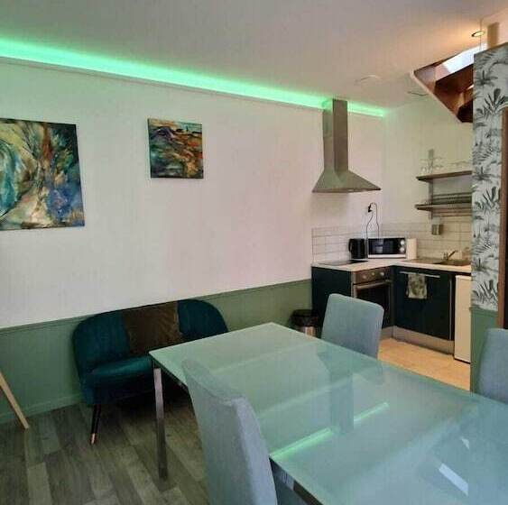 בית מלון כפרי Les Pénates De Loire