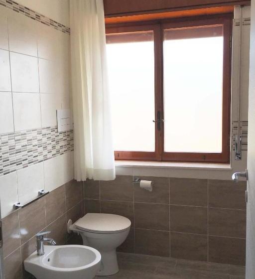 هتل L'essenzial Living