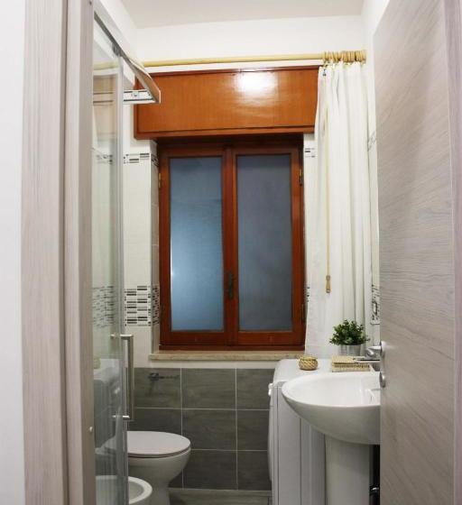 هتل L'essenzial Living