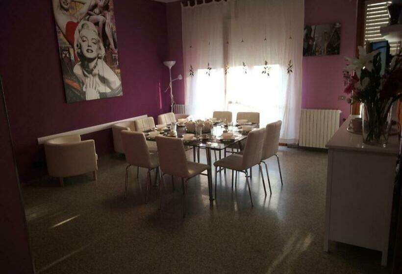 هتل L Isola Di Romy