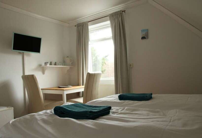 هتل Olga Guesthouse