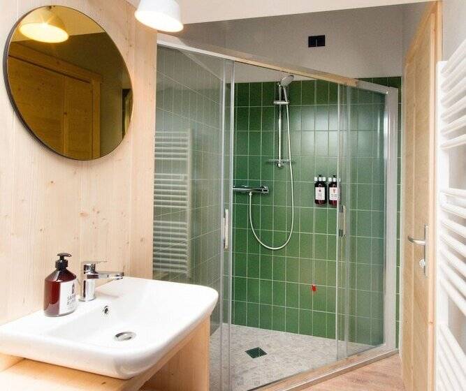 בית מלון כפרי Ostello Alpino