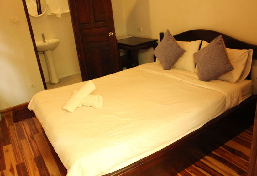 Отель Pakam Guesthouse