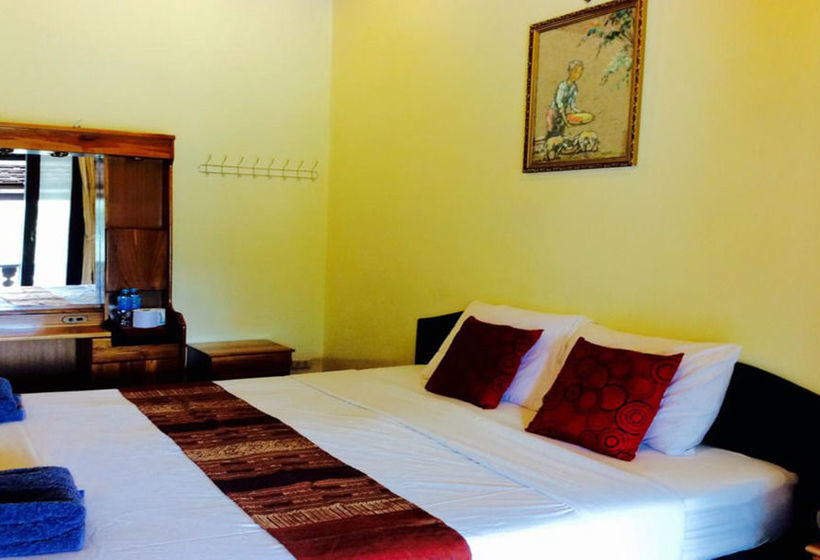 Отель Phasith Guesthouse