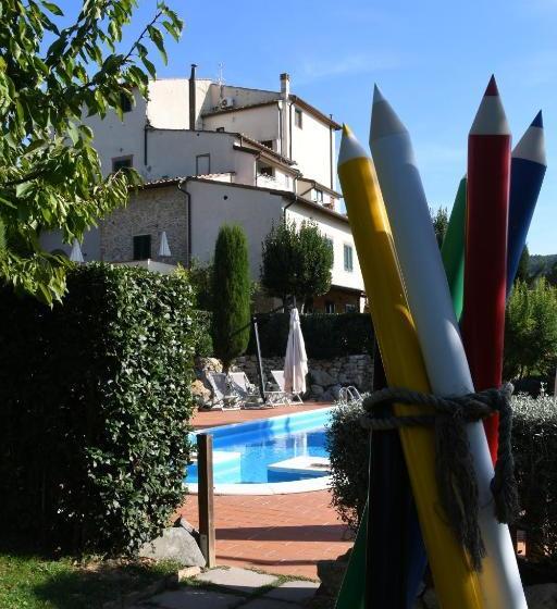 هتل Podere Le Monache