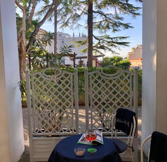 호텔 Relais La Rupe