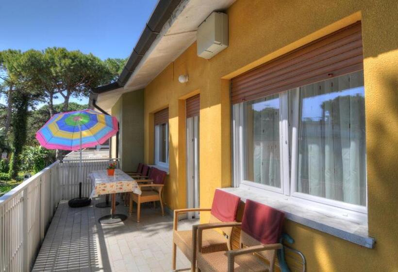 ホテル Residence Villa Laura