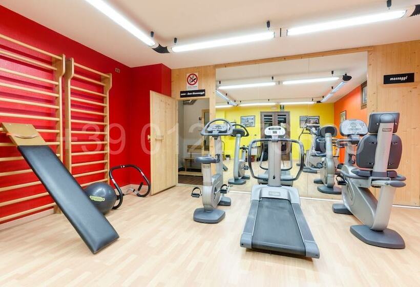 ホテル Resort Palace Sestriere 1 E 2