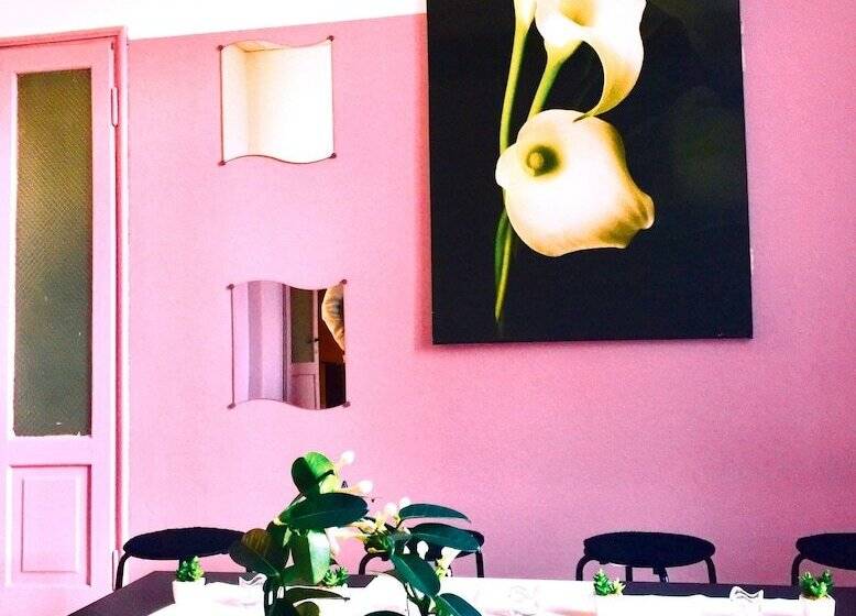 Отель Rho Gloria 2