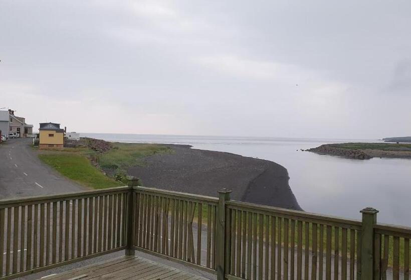 هتل Riverside Hostel