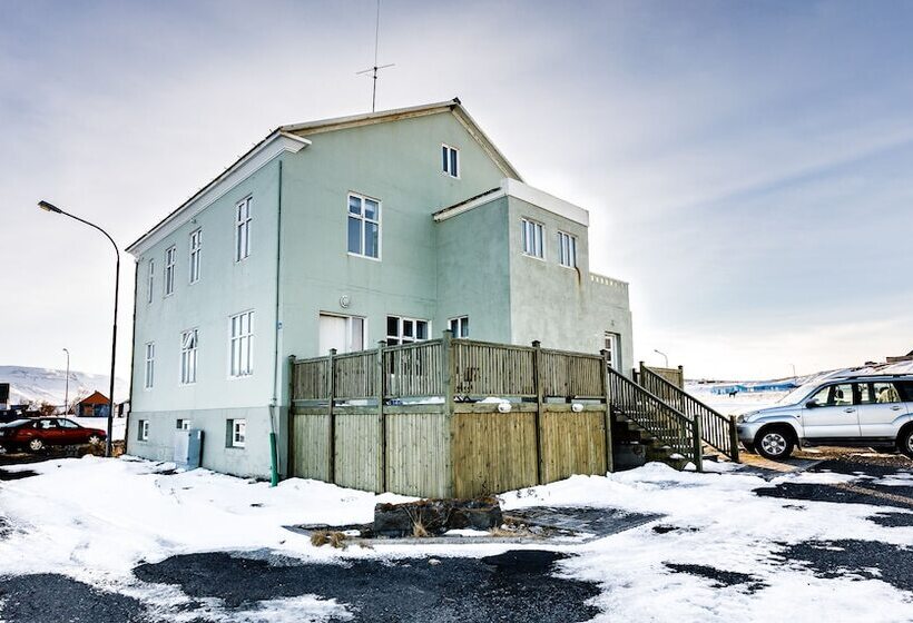 هتل Riverside Hostel