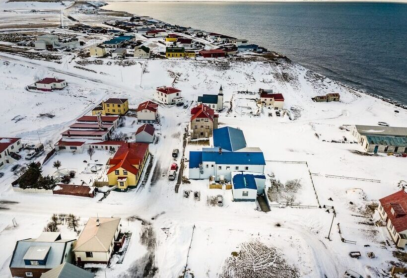 هتل Riverside Hostel