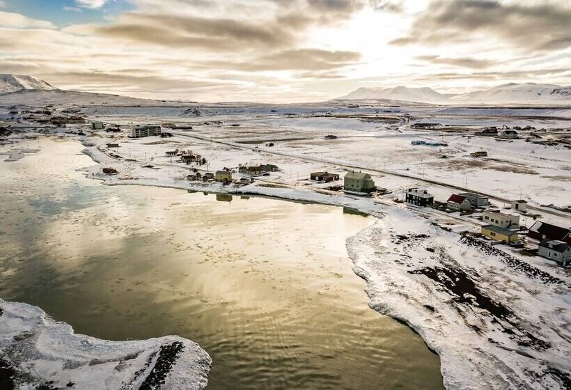 هتل Riverside Hostel