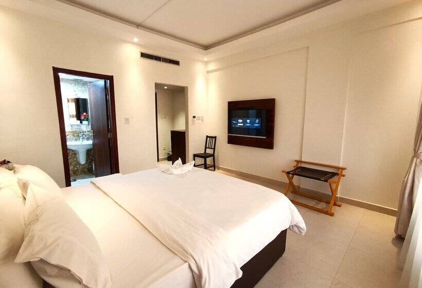 هتل Safari House Suite