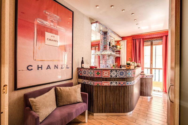 پانسیون Santamaria Inn