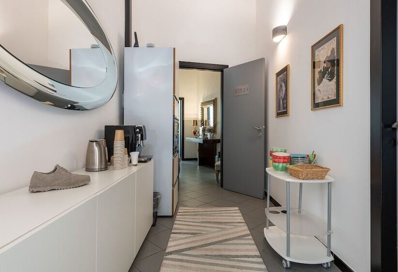 هتل Snob Luxury Suite