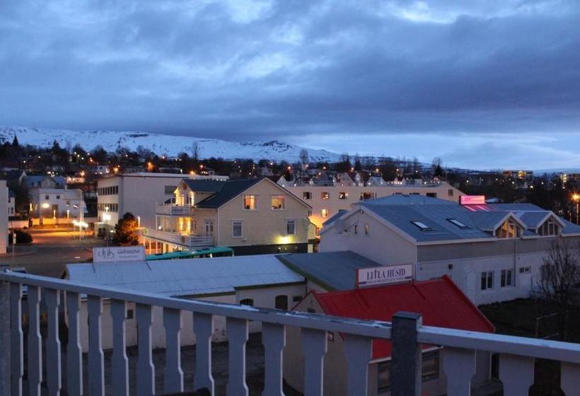 هتل Steinaskjol Apartments