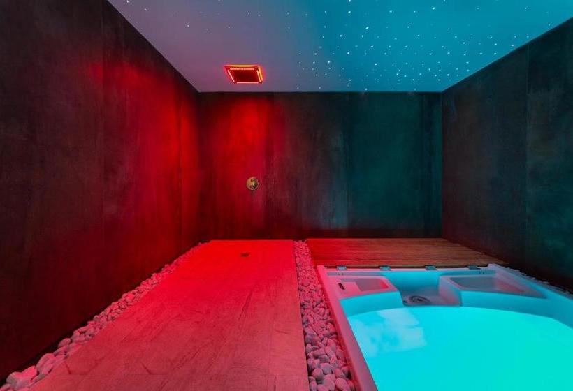 هتل Tenuta Olive Alive