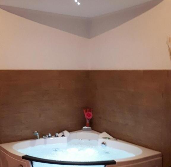 فندق Thairè Resort