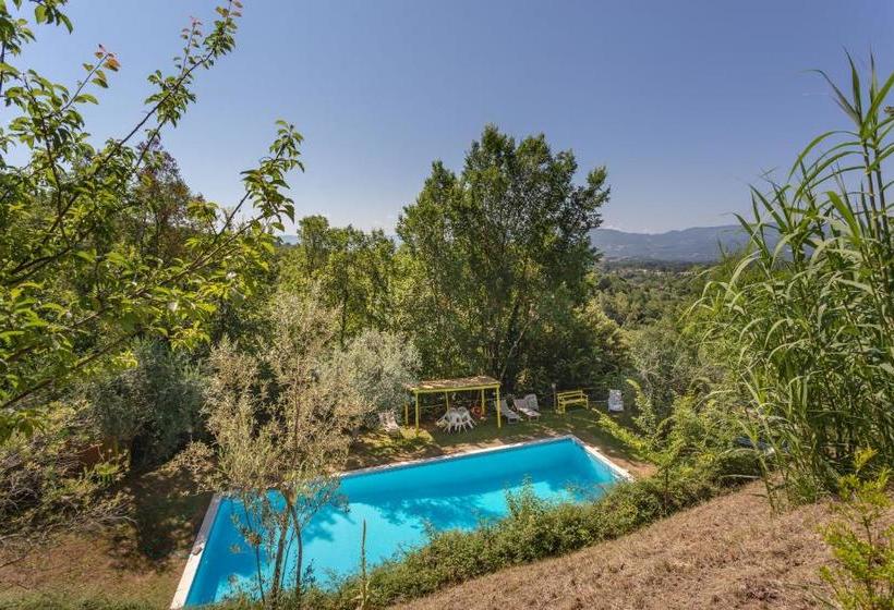 Отель Torre Santa Maria