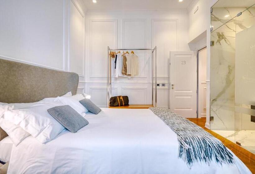 هتل Via Chiodo Luxury Rooms