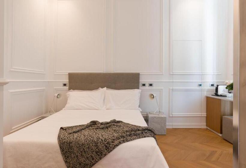 هتل Via Chiodo Luxury Rooms