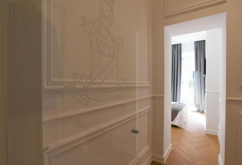 هتل Via Chiodo Luxury Rooms