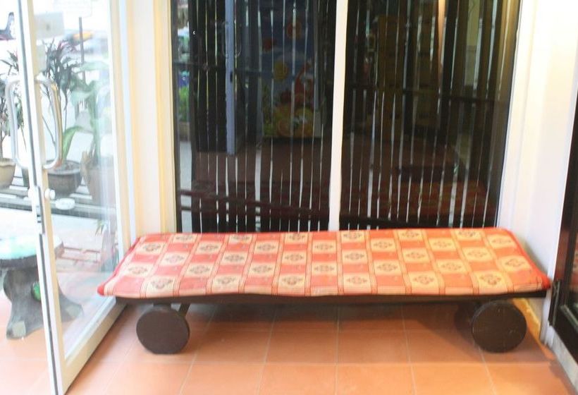 Отель Viengchalern Guesthouse