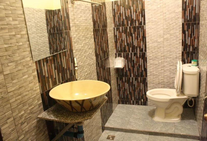 Отель Viengchalern Guesthouse